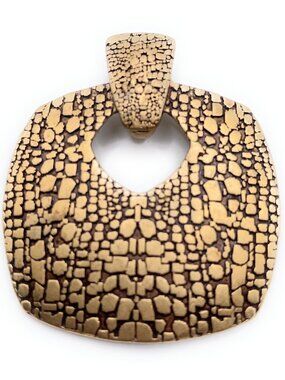 UPSCALE Retired Premier Designs Pendant